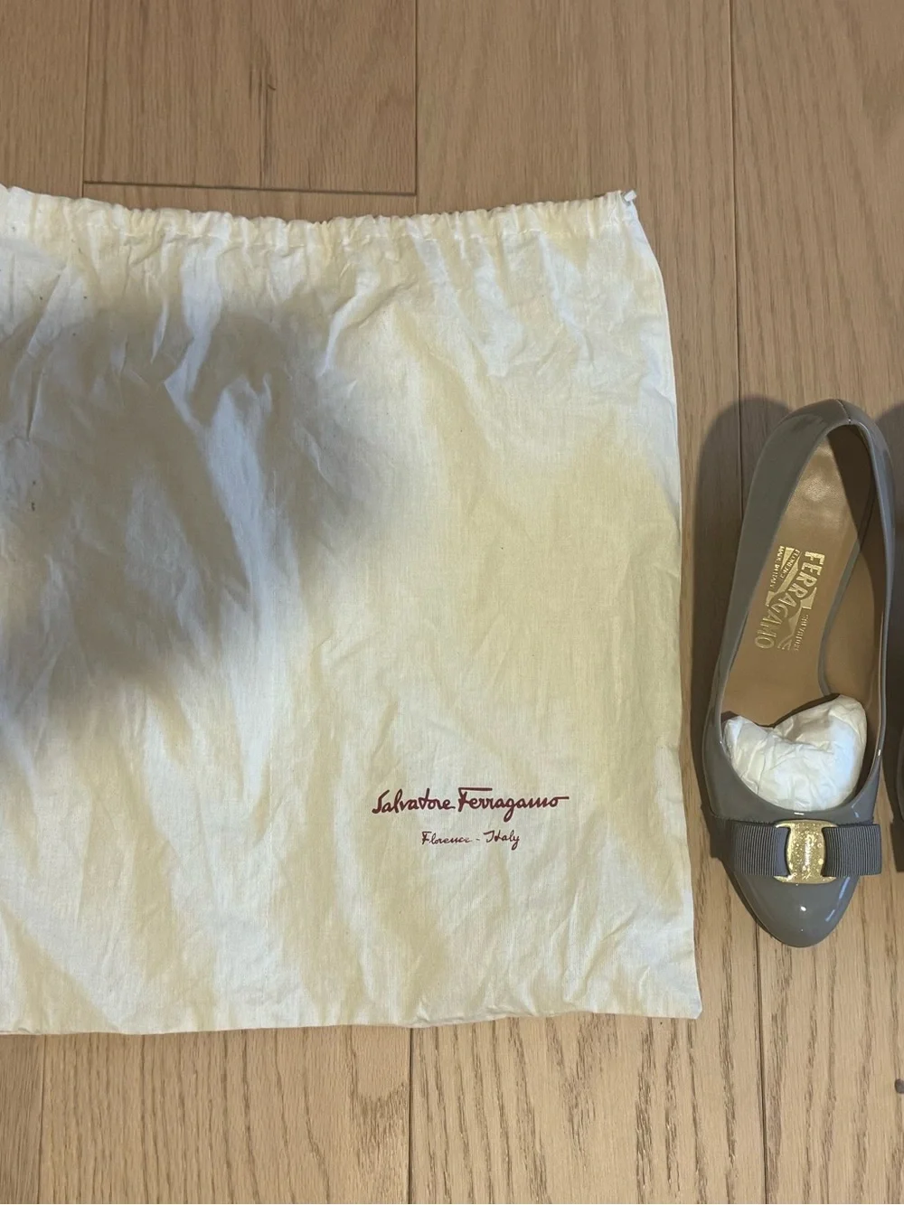 Salvatore Ferragamo Gray Patent Vara Bow Pumps with Gold Plaque